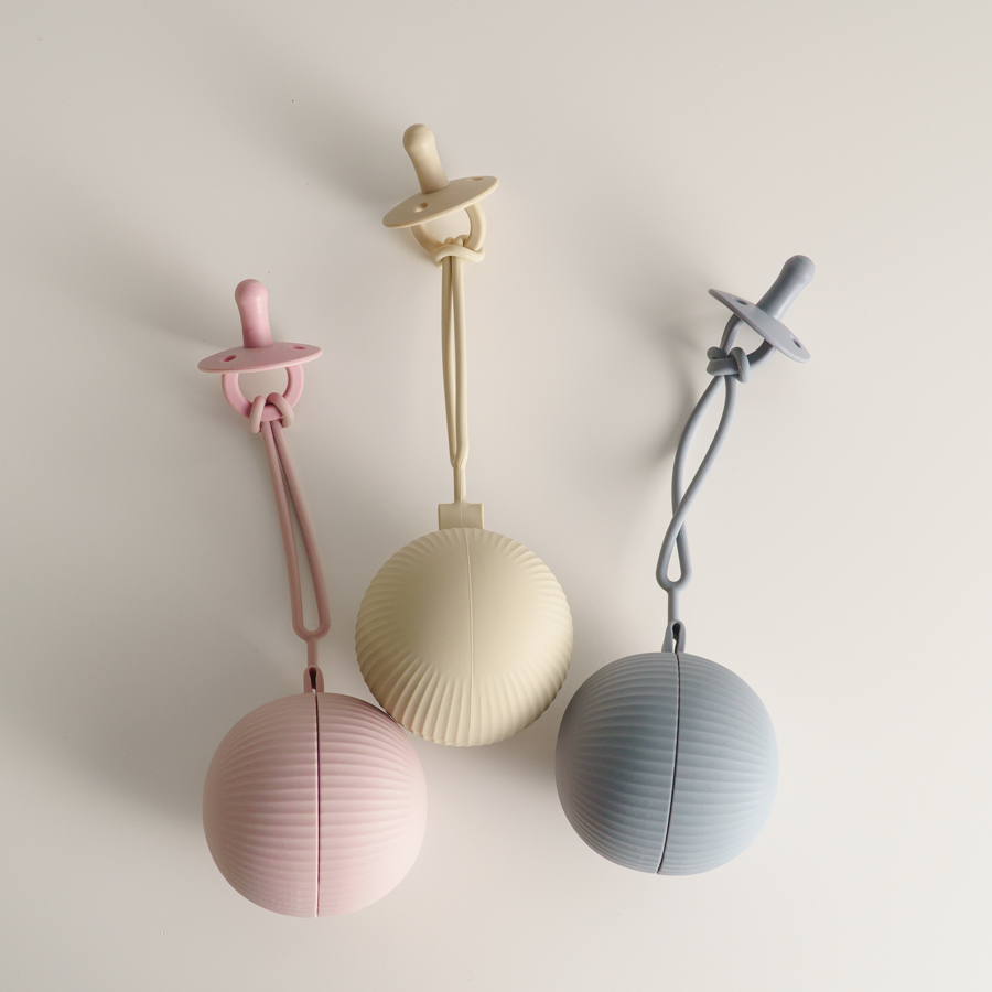 New Baby Pacifier Holder BPA F - огляд і ціна Zwitsal Baby Products